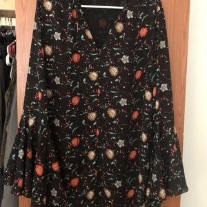 Boutique floral long sleeve dress